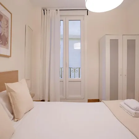 Centrally Located For 4 People * Bilbao