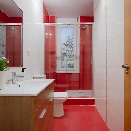 Centrally Located For 4 People * Bilbao