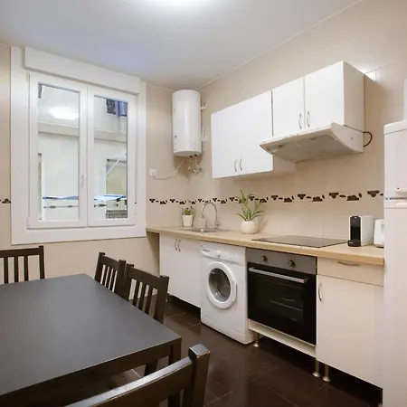 Apartment Centrally Located For 4 People Bilbao
