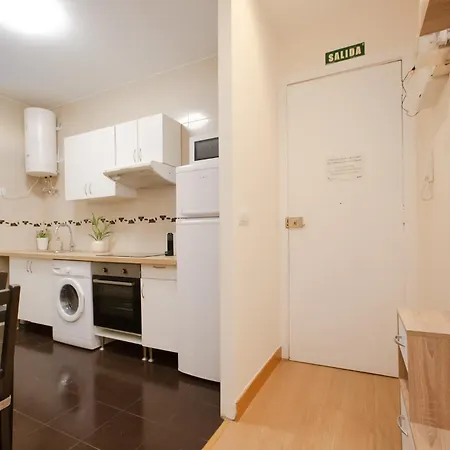 Centrally Located For 4 People Apartment